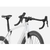 TREK Madone SL 6 Gen 8 GLOSS CRYSTAL WHITE/MATTE DEEP SMOKE (Veľkosť XS)