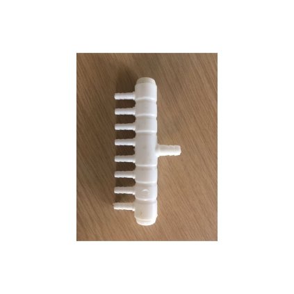 Manifold rozbočovač konektor 8 mm pro kapiláru 8x 5 mm