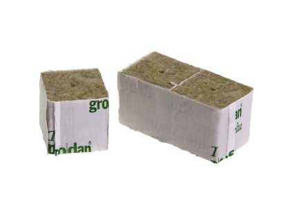 Grodan 40x40x40 mm, sadbovací rockwool kostky s dírou, BOX 2250 KS