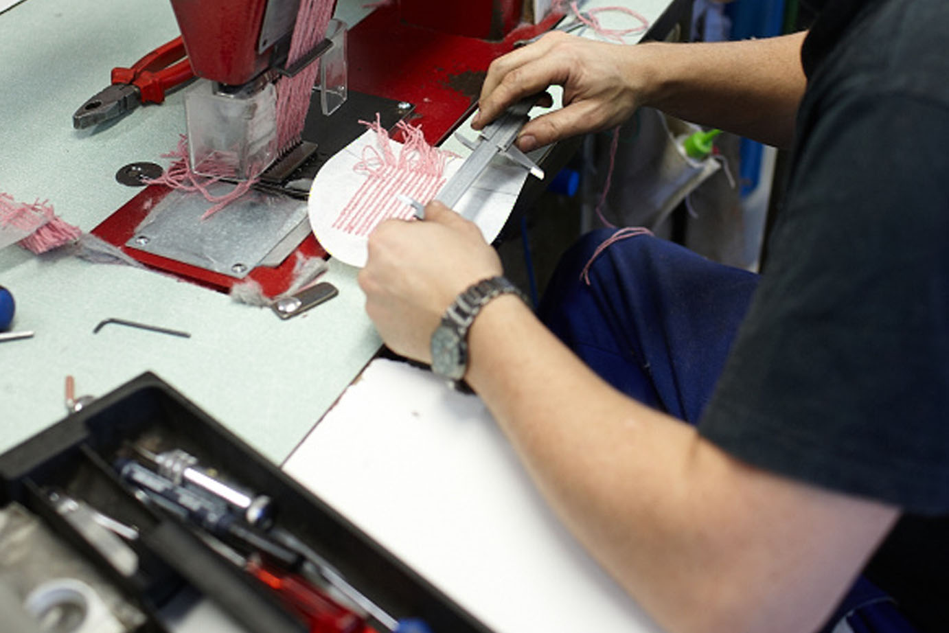 Údržbář a provozní elektrikář