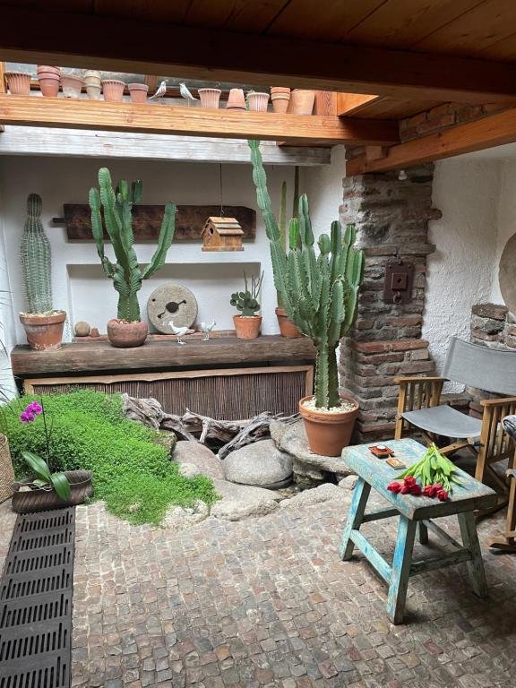Romantik hotel U Raka, Praha – interiér s nábytkem GS Furniture, foto 7