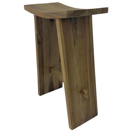 Stylová barová židle z teakového dřeva, která spojuje přírodní eleganci s odolností a precizním řemeslným zpracováním.