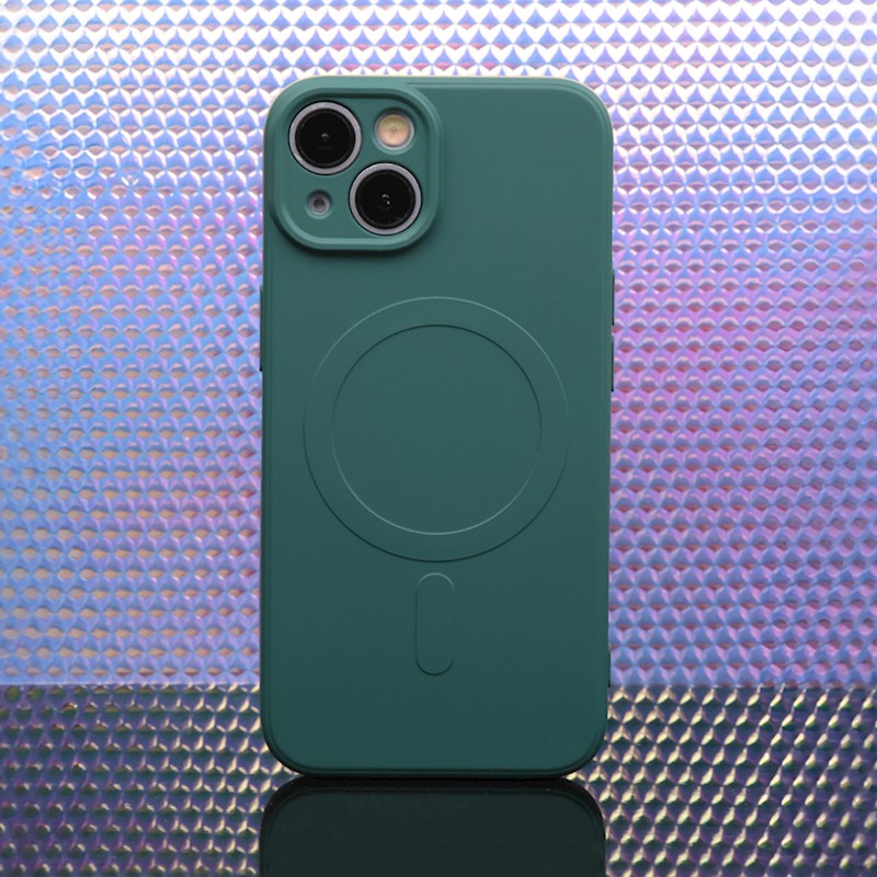 Silikónový kryt s magnetickým nabíjaním Apple iPhone 15 Pro Max, Zelený