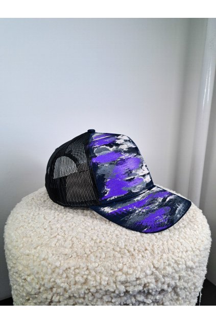 guilty-cloth-siltovka-sietka-modra-fialova-biela-siva-custom-trucker-unisex