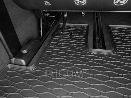 Gumová vana do kufru Mercedes V 2014-