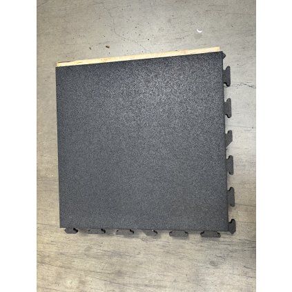 R090019 040