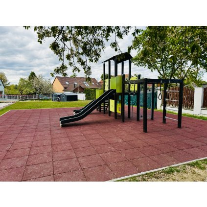 Povrch na dětské hřiště, sportoviště nebo terasu | 500x500x30/40mm | spojení skryté puzzle