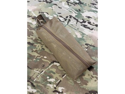 3547 1 sietovane puzdro insert sikmy zips l coyote brown