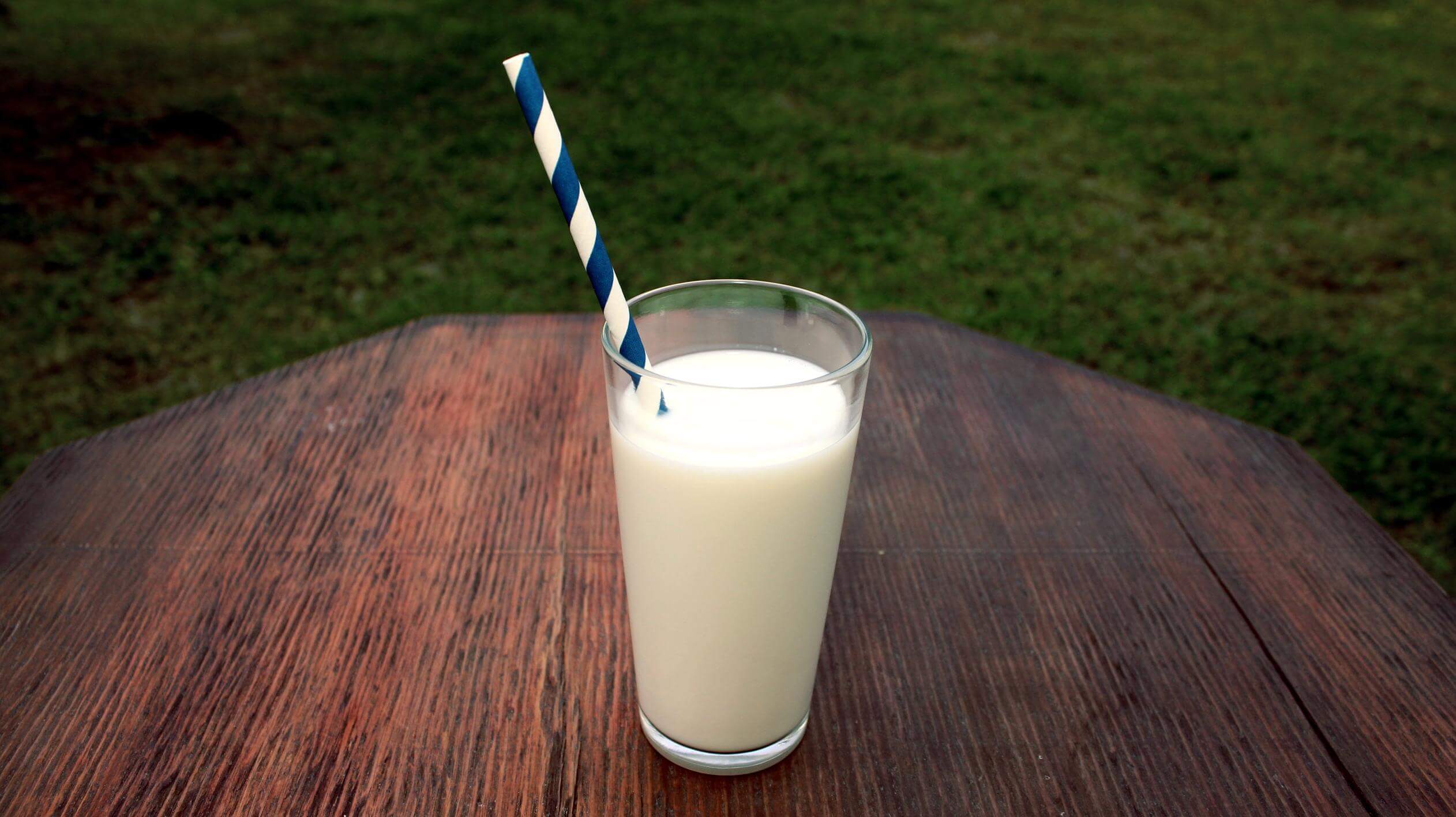 Která syrovátka je lepší? Koncentrát nebo izolát?