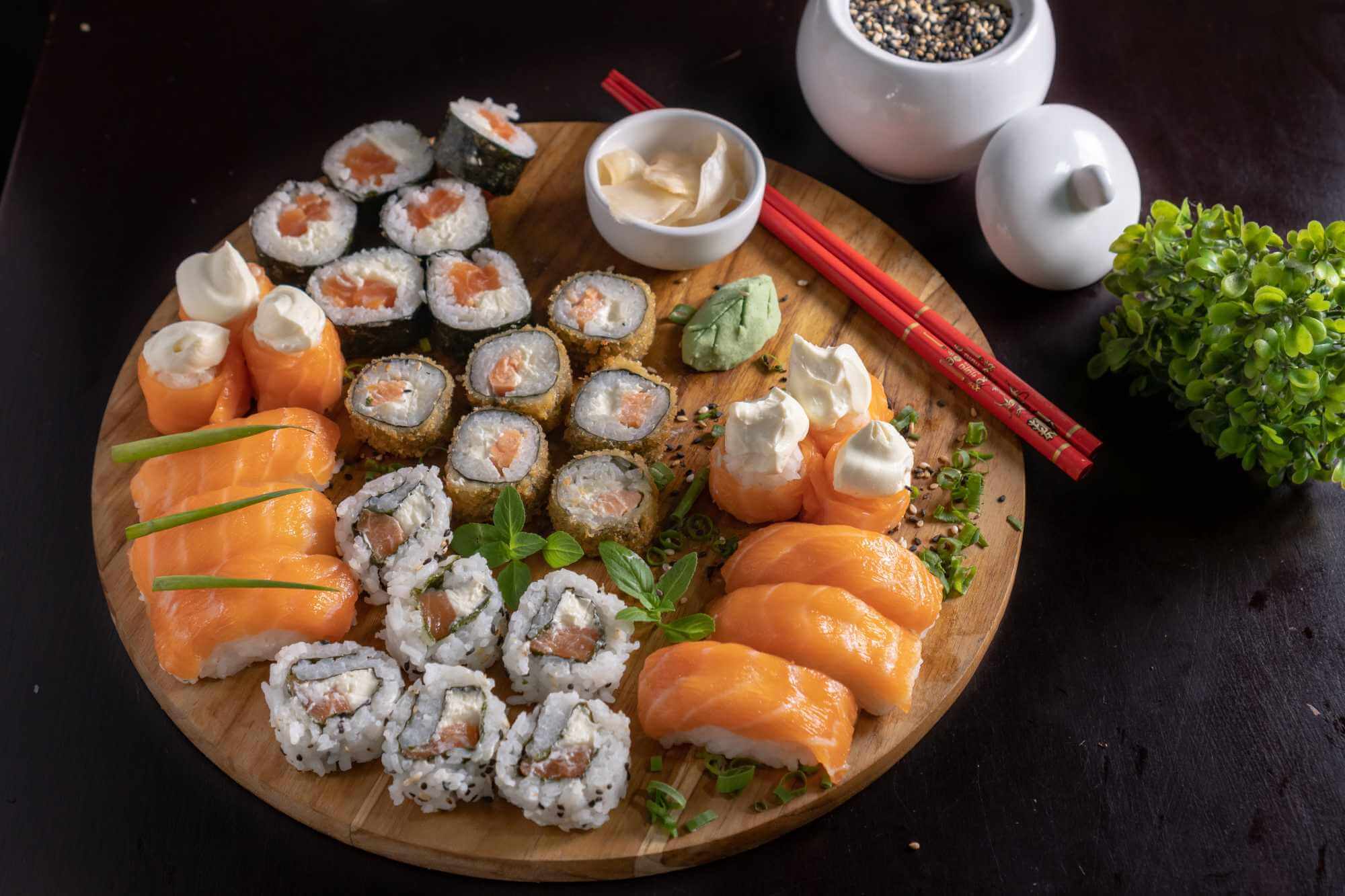 Proč po sushi můžete přibrat na váze?