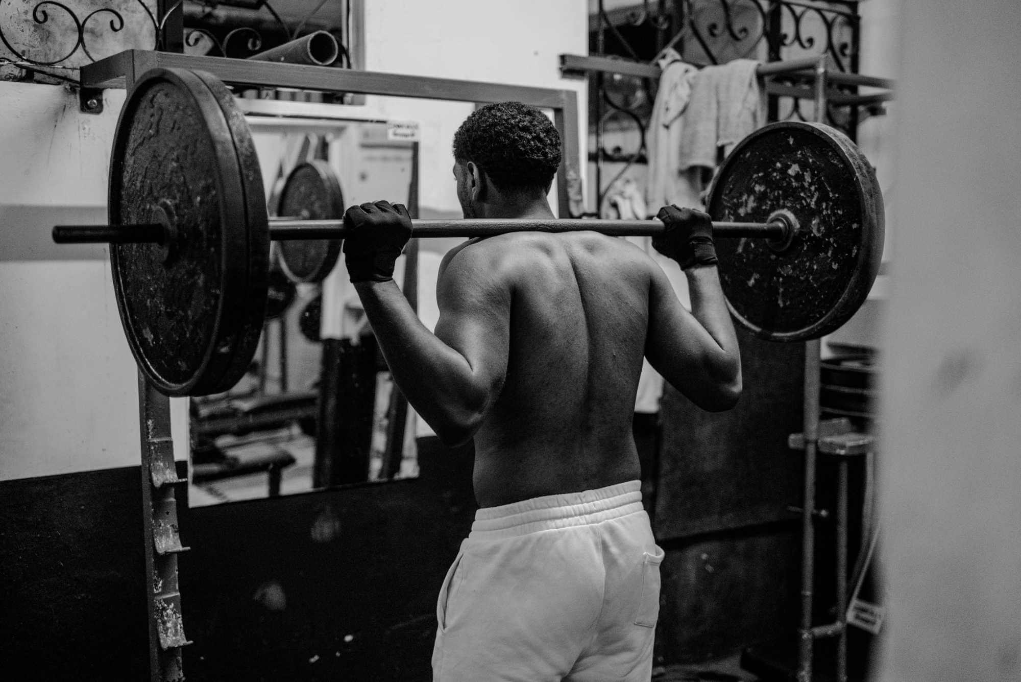 Jak zlepšit pracovní kapacitu v powerliftingu?