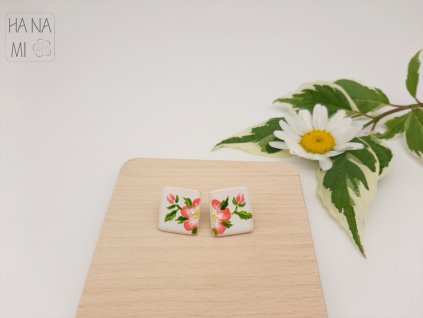 keramické náušnice puzetky s květem sakury