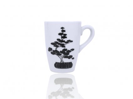 porcelánový hrneček na espresso s bonsají