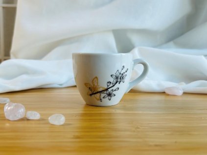 porcelánový hrneček na espresso sakura