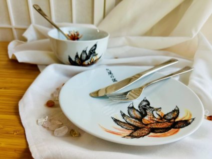 jídelní souprava inspirovaná Kyyubi no Kitsune