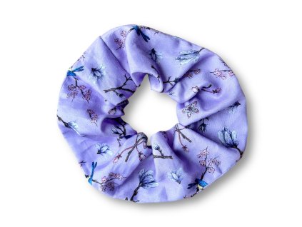 scrunchies látková gumička do vlasů se sakurou a magnolií