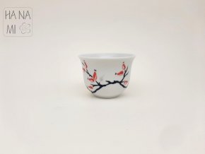 pohárek na saké s malovaným šípkem