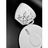 bílý porcelánový hrnek s podšálkem s Totorem