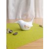 porcelánový ptáček s podzimním javorem (2)