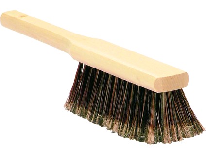 Drevená ručná metlička