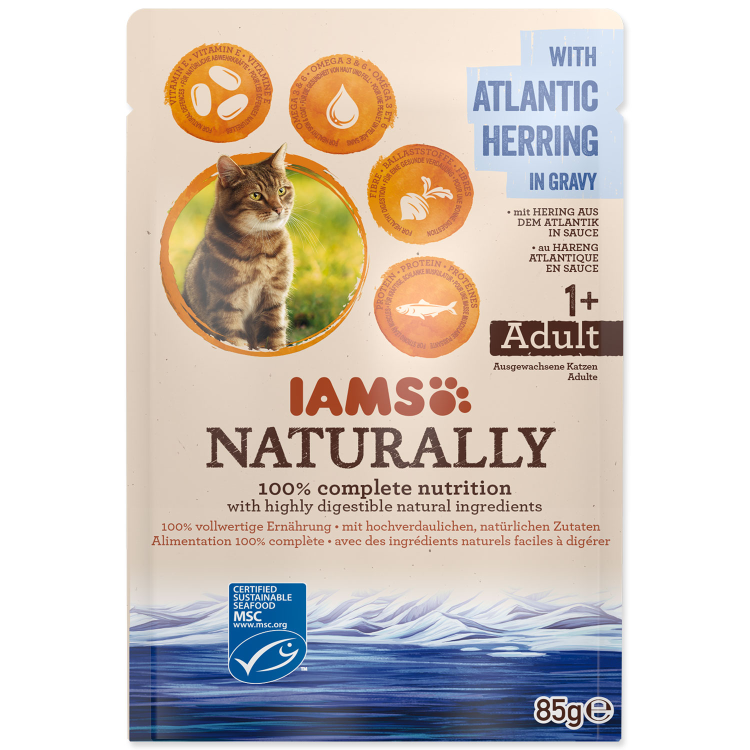 Levně Kapsička IAMS Cat Naturally with Atlantic Herring in Gravy