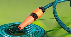 Vybíráme zahradní hadici