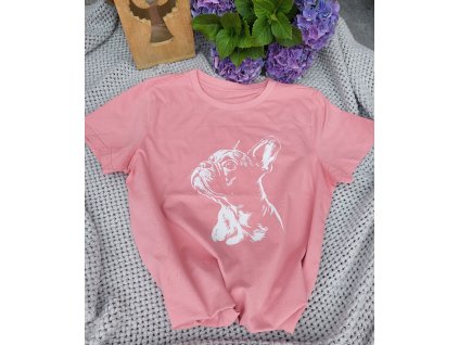 Růžové tričko buldoček