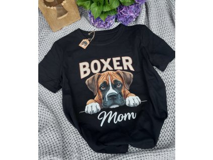 Černé tričko "Boxer mom"