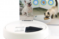  Automatický dávkovač krmiva pro psy a kočky (3)
