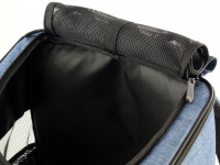  Batoh na psa s nosností 4 kg. Široké polstrované popruhy, přední i horní část batohu na zip s možností zakrytí, vyjímatelné dno. Barva modro-černá. (12)