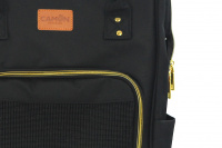 Univerzální batoh a taška na psa CAMON s nosností 5 kg. Zpevněné dno, bezpečnostní poutko s karabinou, ideální pro malé psy i kočky. Barva černá. (10)