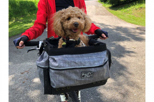  Přepravní box-taška na psa k připevnění na kolo od AFP, FOTO zákazníků