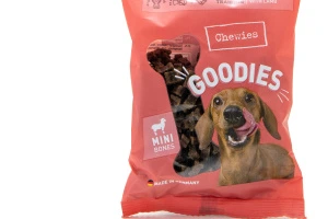 Malé, měkké a neodolatelné! Poloměkké kostičky s jehněčím masem jsou navrženy speciálně pro efektivní trénink a časté odměňování bez zbytečného zdržování při kousání (2)