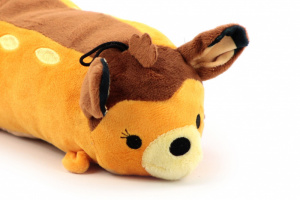 Plyšová hračka pro psy inspirovaná pohádkami od Disney – Bambi. Příjemný měkoučký materiál, výběr velikostí pro štěňata a malá až střední plemena psů. (2)