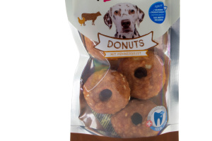 Hledáte pro svého psa odměnu, která ho nejen zabaví, ale zároveň pečuje o jeho zdraví? Dokas Donuty jsou unikátní kombinací kvalitní hovězí kůže, šťavnatých kuřecích prsíček a rýže (2)