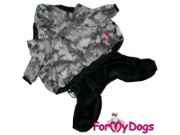  Lehoučký overal pro psy i fenky od ForMyDogs s velurovými kalhotami a bundou z tenkého lesklého úpletu (4)