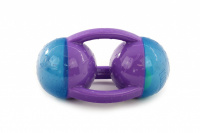 Odolná, pískající gumová hračka pro středně velké psy s tenisovým míčkem uvnitř. Velikost hračky cca 19 cm, barva fialovo-modrá.