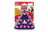  Kousací a aportovací hračka pro psy KONG Triangle se speciální vrstvenou texturou pro ideální stimulaci, masírování a čištění dásní. (2)