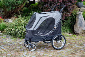  Velký kočárek pro psy s 38cm kolečky a nosností 55 kg. Rozměry kabiny 85 × 55 × 60 cm, možnost připevnění upravovacího stolku. (2)