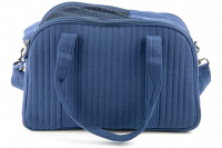  Stylová přepravní taška na psy z měkoučké prošívané bavlny ALIX od MILK & PEPPER, barva modrá (zadní pohled)
