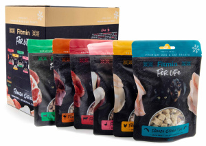  MULTIPACK 6 druhů mrazem sušených pamlsků pro psy a kočky – hovězí, rybí, kachní, kuřecí, pštrosí a jehněčí