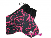  Obleček pro fenky malých až středních plemen – lehoučká pláštěnka BLACK/PINK od For My Dogs. Zapínání na zip na zádech, jemná podšívka. (2)