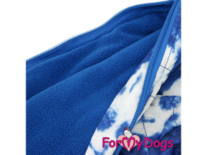 Obleček pro psy – extra teplý zimní overal BLUE TIE-DYE od For My Dogs. Fleecová antistatická podšívka, vysoký fleecový límec, zateplený sinteponem. V límci otvor pro vodítko (6)