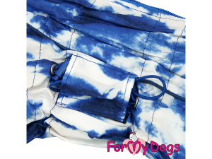 Obleček pro psy – extra teplý zimní overal BLUE TIE-DYE od For My Dogs. Fleecová antistatická podšívka, vysoký fleecový límec, zateplený sinteponem. V límci otvor pro vodítko (7)