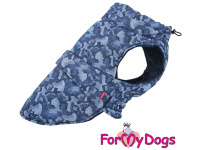  Obleček pro psy středních a větších plemen – zimní bunda CAPARISON BLUE od ForMyDogs. Bunda je zateplená sinteponem a má kožešinovou podšívku.