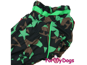  Extra hřejivý overal FMD GREEN CAMO s kožešinovou podšívkou nabízí patentovaný prodloužený střih pro jezevčíky-kluky, který zakrývá celé bříško a neomezuje v pohybu (2)