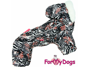  Obleček pro malé až střední fenky – zateplený zimní overal JUNGLE VIBE od For My Dogs z voduodpuzujícího materiálu. Hladká hedvábná podšívka, zateplený sinteponem