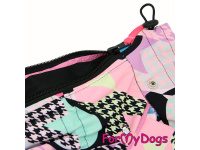  Obleček pro fenky malých až středních plemen – pláštěnka PINK HOUNDSTOOTH od For My Dogs (2)