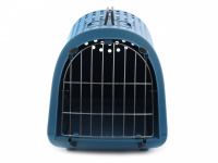  Přepravka pro kočky a malé psy od CAMON. Pochromovaná mřížka, dostatek větracích otvorů, snadné otvírání, rozměry 50 × 32 × 34,5 cm. Barva modrá.