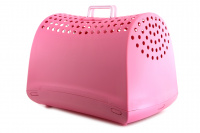 Přepravka pro kočky a malé psy. Pochromovaná mřížka, dostatek větracích otvorů, snadné otvírání, rozměry 50 × 32 × 34,5 cm. Barva růžová. (7)